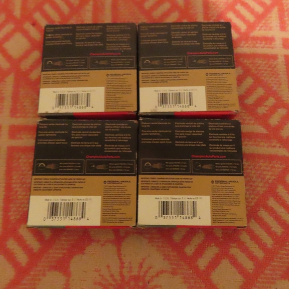 Spark Plug Champion Spark Plug 3570 X4 boxes - Picture 2 of 4